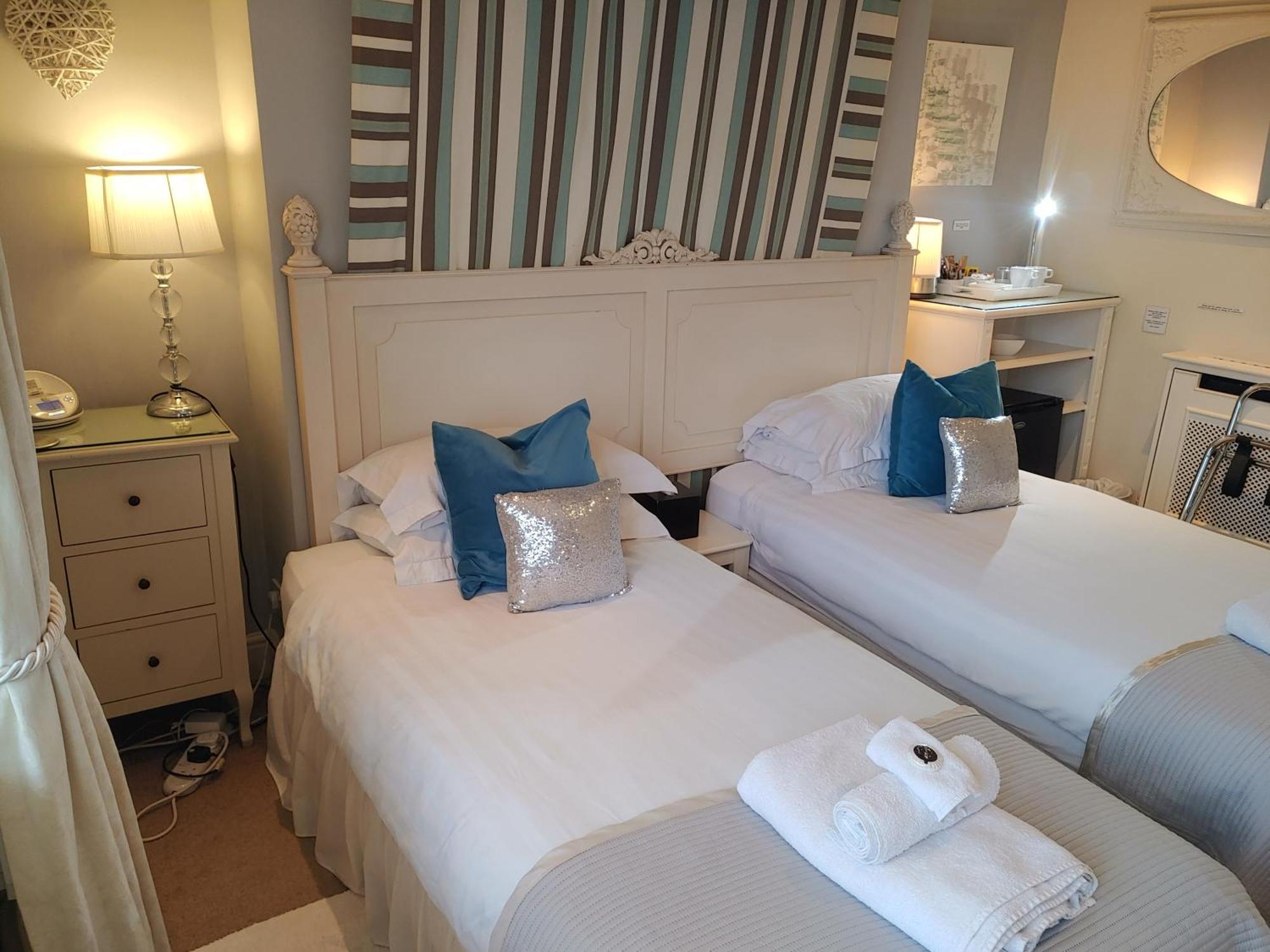 The Bath House Boutique B&B - In-Room Breakfast - Free Parking Eksteriør bilde